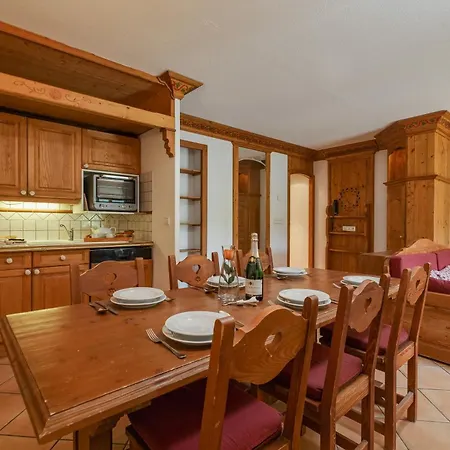 Apartman Le Cristal Gm19 Mountain View, Pool & Parking- Happy Chamonix
