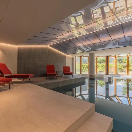 Apartman Le Cristal Gm19 Mountain View, Pool & Parking- Happy