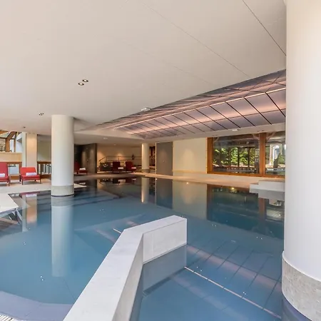 Apartman Le Cristal Gm19 Mountain View, Pool & Parking- Happy *